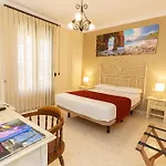 Colón Hotel